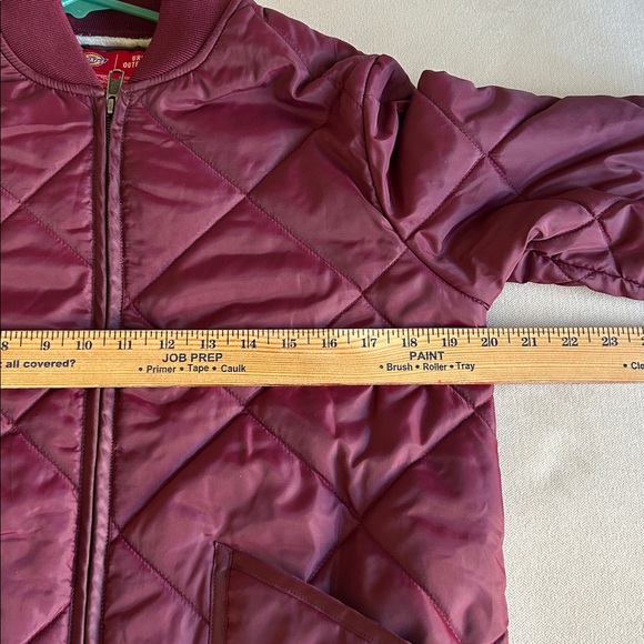 NWT Dickies Urban Outfitters Women's Maroon Quilted Zip Up Bomber Jacket Size S - Picture 7 of 9